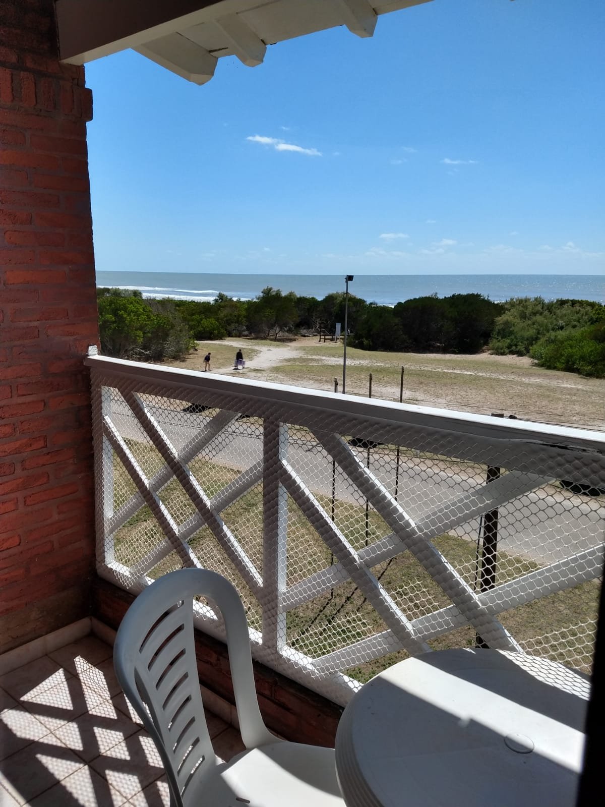 Vista al mar desde el balcón del apart en Costa del Este